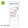 Produit de la marque Bioderma Sensibio AR BB Crème Anti-Rougeurs - 40ml sur un fond blanc avec un logo Parachezvous et celui de de la marque Bioderma