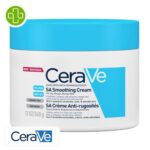 Produit de la marque CeraVe SA Crème Anti-Rugosités Peaux Sèches, Rugueuses & Squameuses - 340g sur un fond blanc avec un logo Parachezvous et celui de de la marque CeraVe