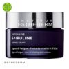 Produit de la marque Esthederm Intensive Spiruline Crème Vitalité & Éclat - 50ml sur un fond blanc avec un logo Parachezvous celui de de la marque Esthederm