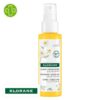 Produit de la marque Klorane Camomille Spray Illuminateur - 125ml sur un fond blanc avec un logo Parachezvous et celui de de la marque klorane