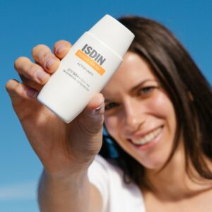 Isdin Fotoultra 100 Active Unify Solaire Depigmentant Spf50 50ml 7