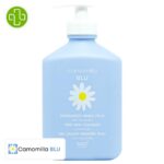 Produit de la marque Camomilla Blu Gel Nettoyant Première Peau à la Camomille - 300ml sur un fond blanc avec un logo Parachezvous et celui de de la marque Camomilla Blu