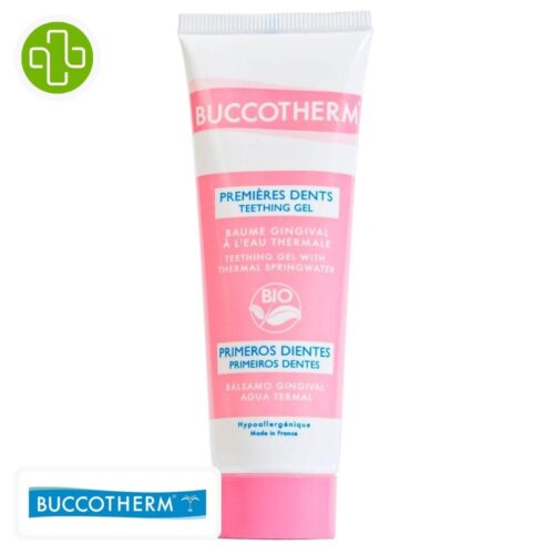 Produit de la marque Buccotherm Baume Premières Dents 0-2ans - 50ml sur un fond blanc avec un logo Parachezvous et celui de de la marque Buccotherm