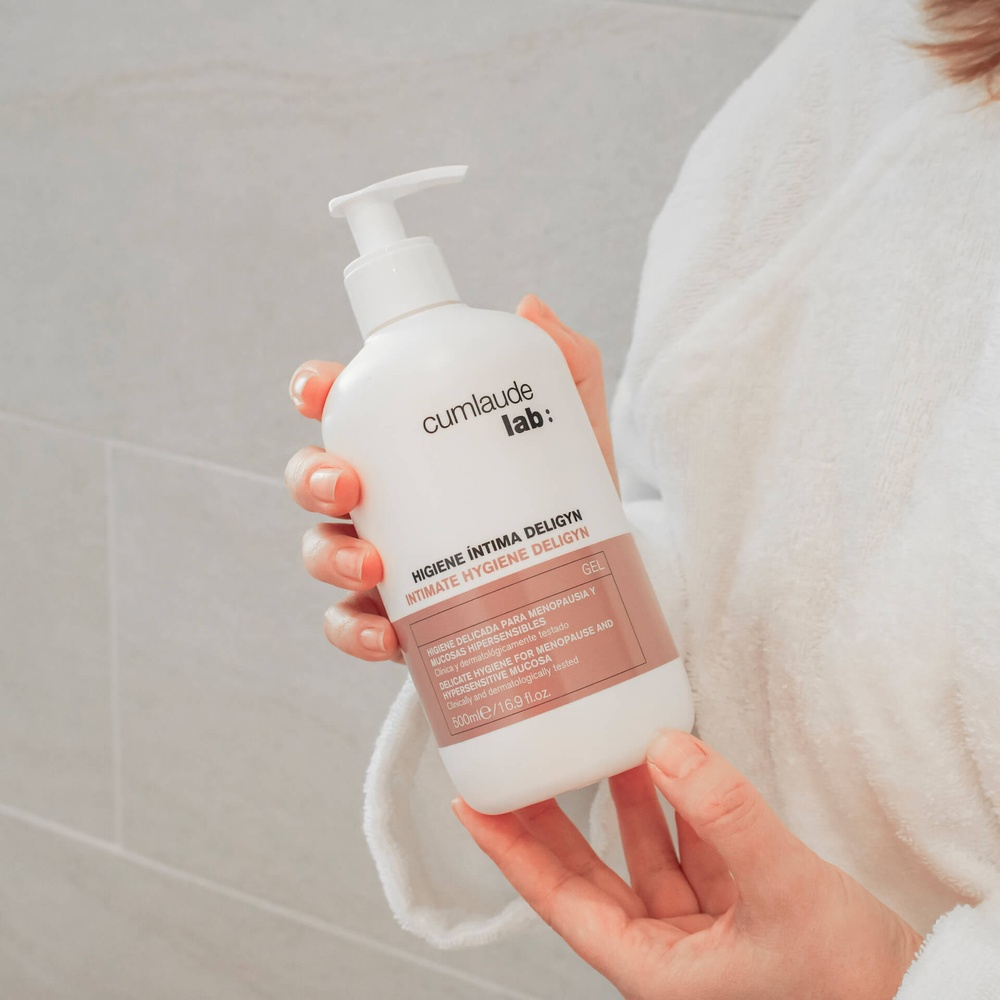 CUMLAUDE LAB - Deligyn Hygiène Intime Gel Nettoyant Doux - 500ml - Image 3
